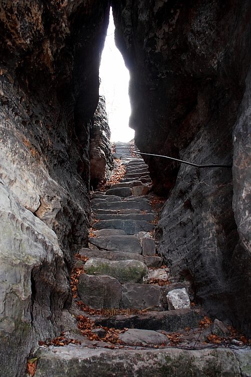 Kamenné schody / Stone stairs