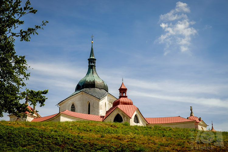Poutní kostel sv. Jana Nepomuckého na Zelené hoře / Pilgrimage Church of St. John of Nepomuk at Zelena Hora #1